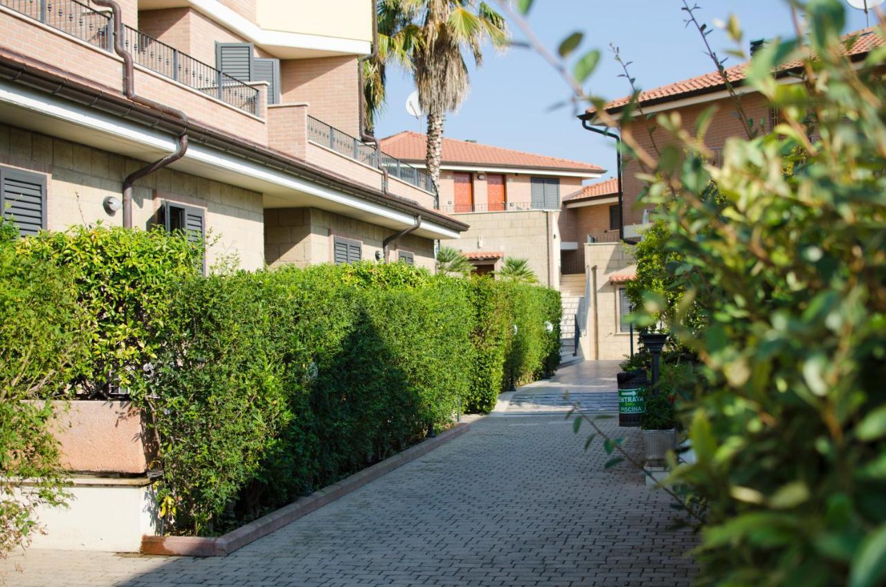 Residence Il Borgo Tortoreto Buitenkant foto