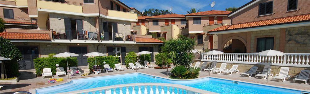 Residence Il Borgo Tortoreto Buitenkant foto