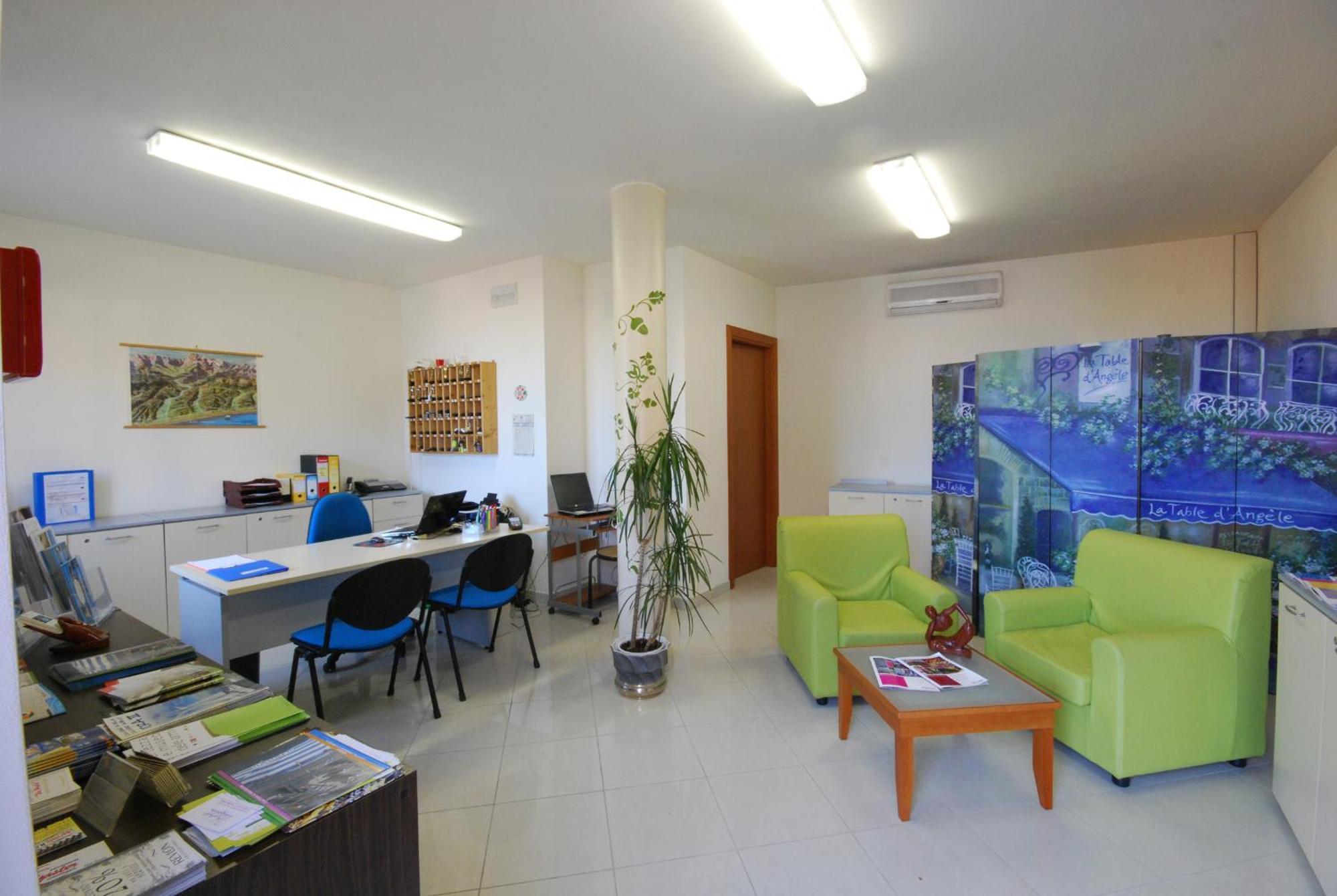 Residence Il Borgo Tortoreto Buitenkant foto